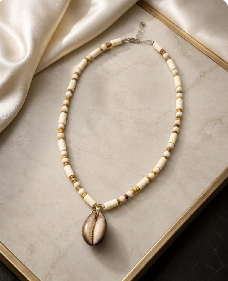 Pecoosh Shell Necklace